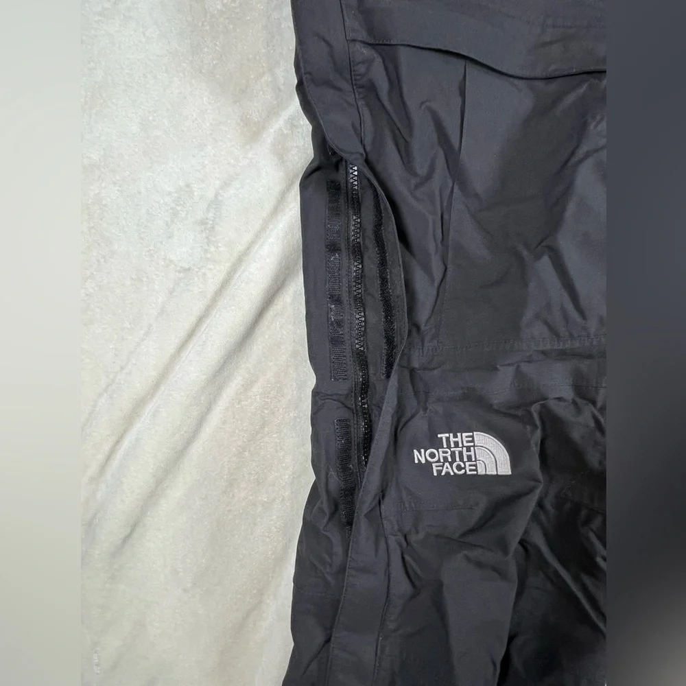 The North Face Men’s Small Black HYVENT Full Side Zip Snow Snowboarding Pants